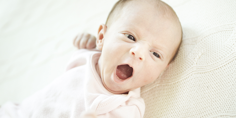authentische Fotos vom Neugeborenen und Baby