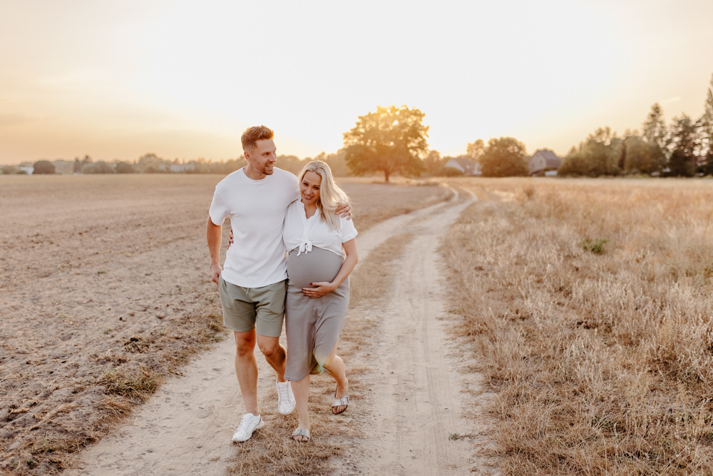 Familienfotos Babybauch Kinder